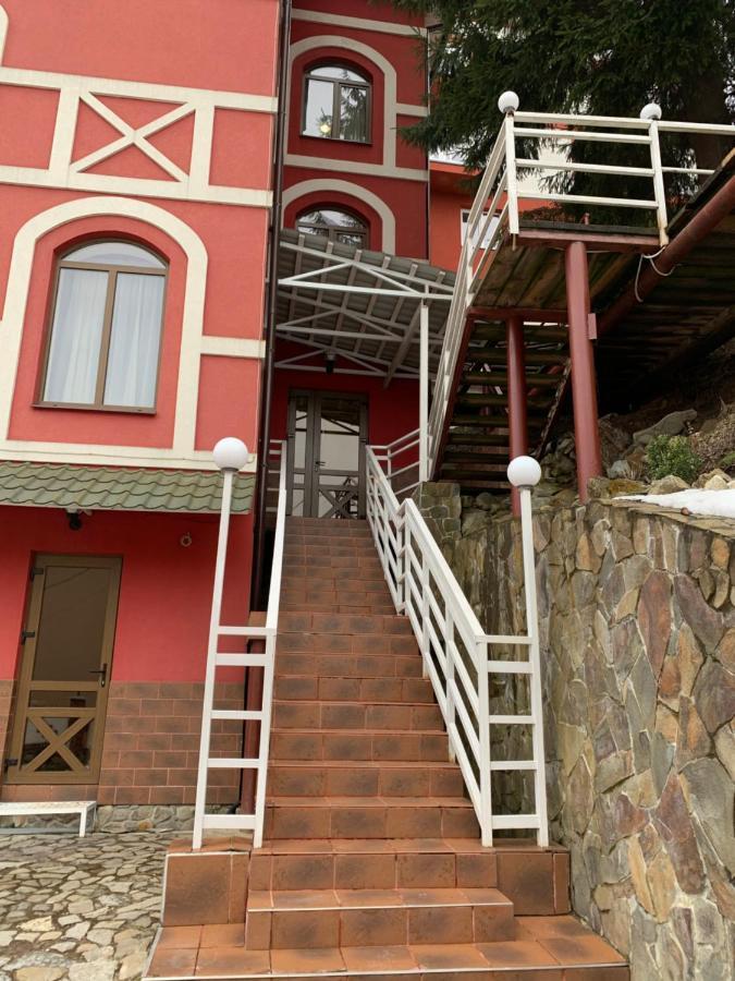 Hotel Kalyna Vorohta Kültér fotó