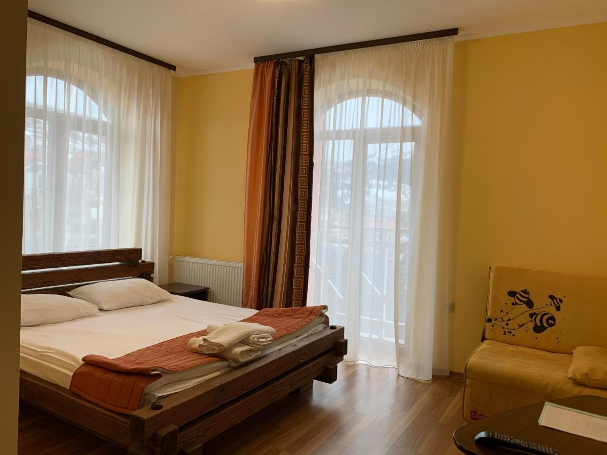 Hotel Kalyna Vorohta Kültér fotó