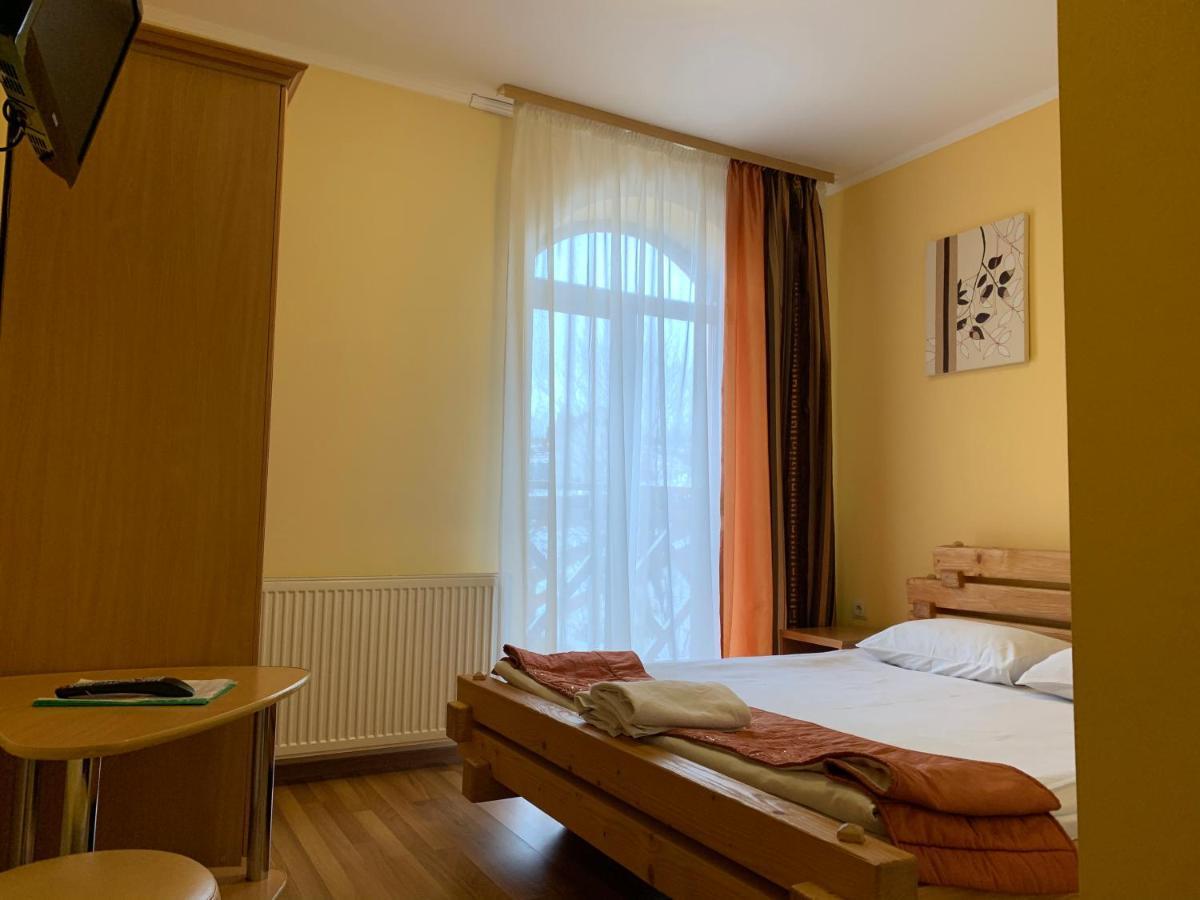Hotel Kalyna Vorohta Kültér fotó