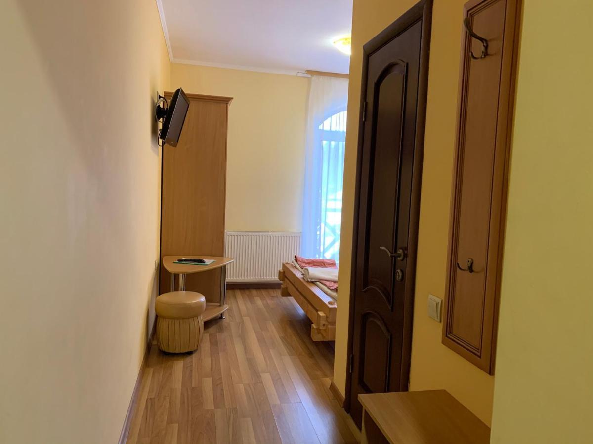 Hotel Kalyna Vorohta Kültér fotó