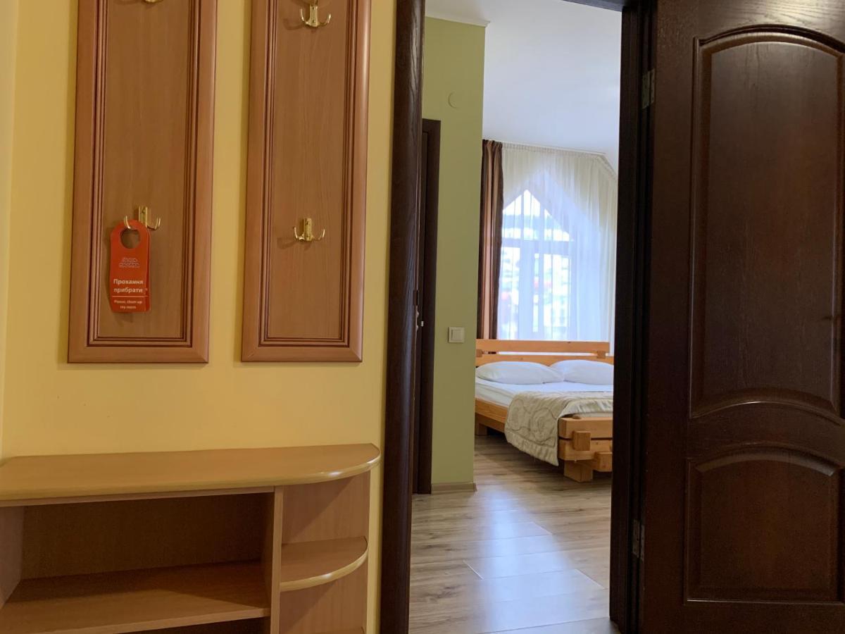 Hotel Kalyna Vorohta Kültér fotó