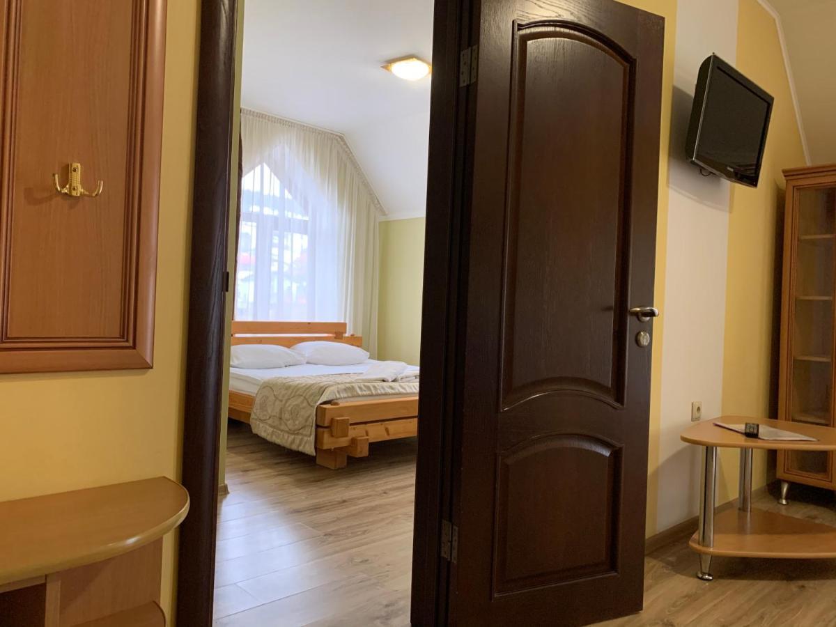 Hotel Kalyna Vorohta Kültér fotó