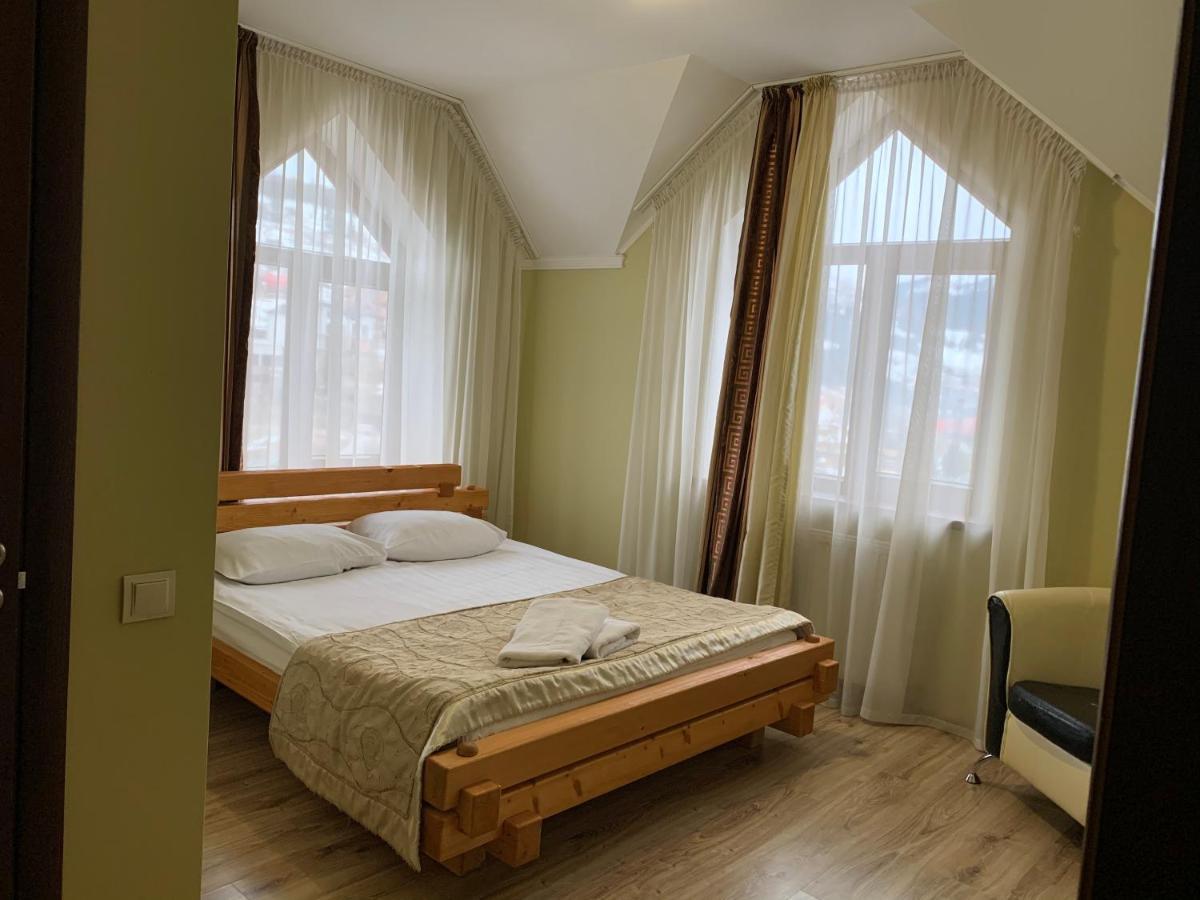 Hotel Kalyna Vorohta Kültér fotó